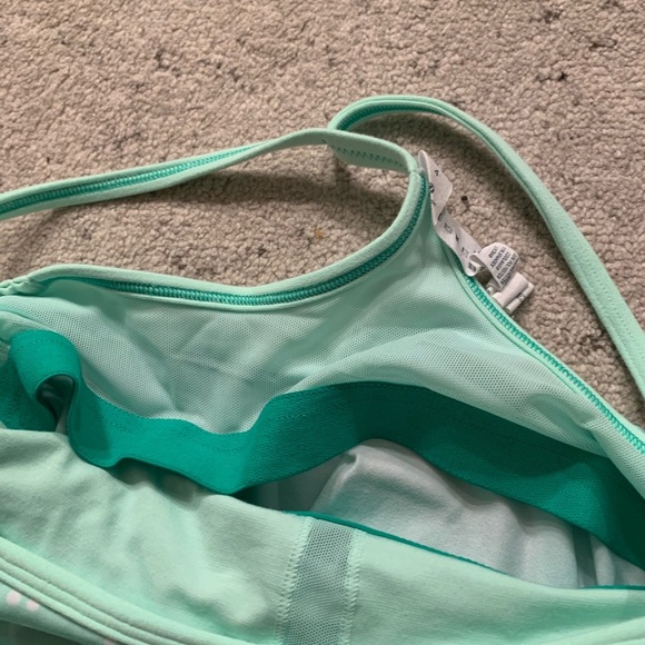 Lululemon Power Y Tank - Picture 7 of 8